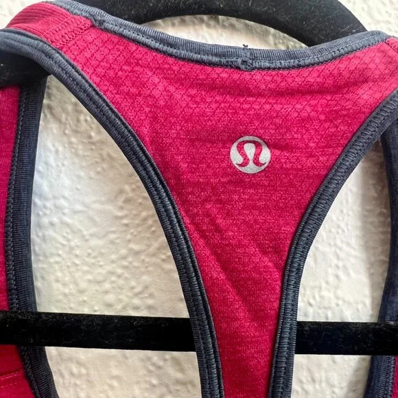 Lululemon Workout Tank Top - Picture 3 of 4